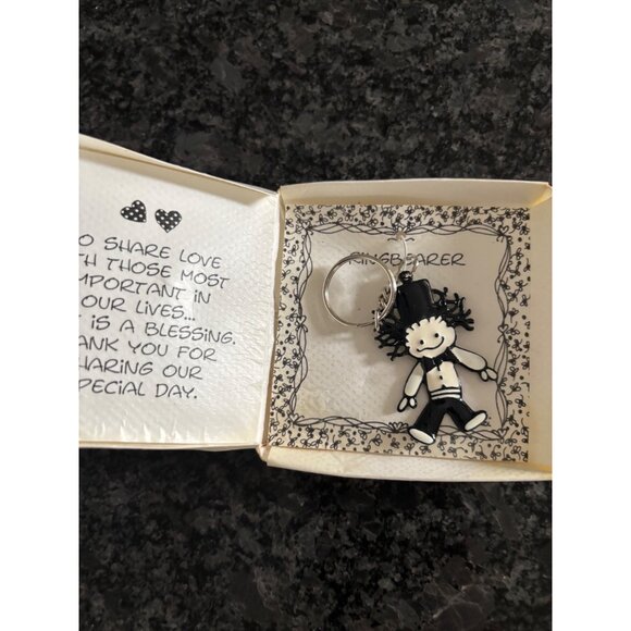 Bridesmaid & Ringbearer Wedding Pins & Keyring Set Vintage - Picture 9 of 15